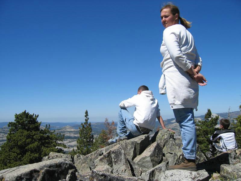 15. Michael, Miren and Kenan check out the view..jpg