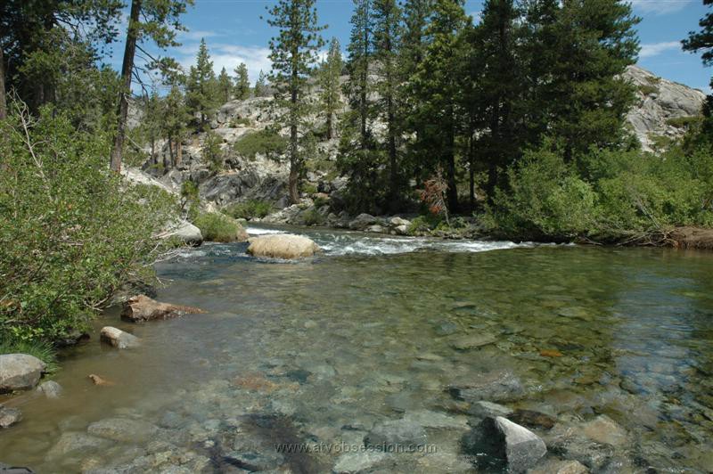 16. At the first crossing the creek looks calm and smooth..jpg