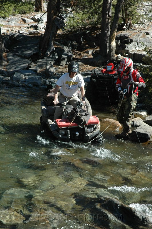 042. Eric gets a hook, just feel safe..jpg