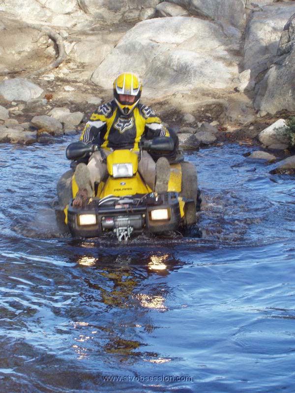 093. Feet up! Tire deep..jpg