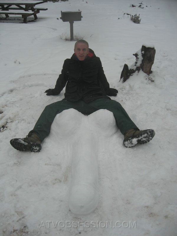 23. Sizes himself up..jpg