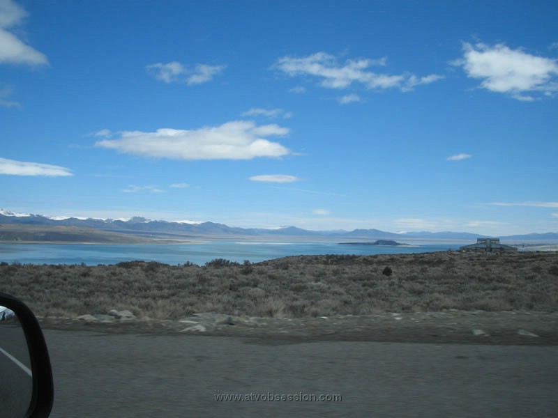 17. I'd never seen Mono Lake in the day time..jpg