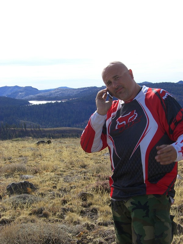 074. Amazingly, my phone rang....hello..yeah...I gotta go..jpg