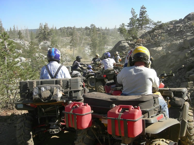 273. We all watch Tom walk down for the next shot..jpg