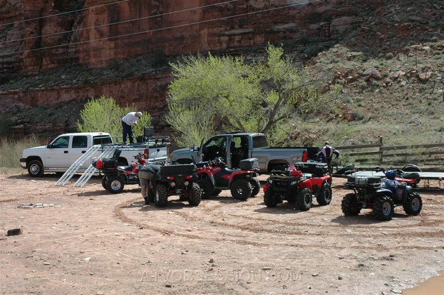 051. Everyone just getting ready..jpg