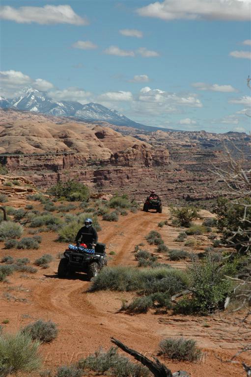 151. Here comes Dusty and Ken..jpg