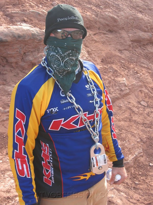 146. Gangsta Dusty digs it..jpg