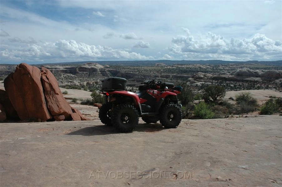 037. Larry shoots his own quad..jpg