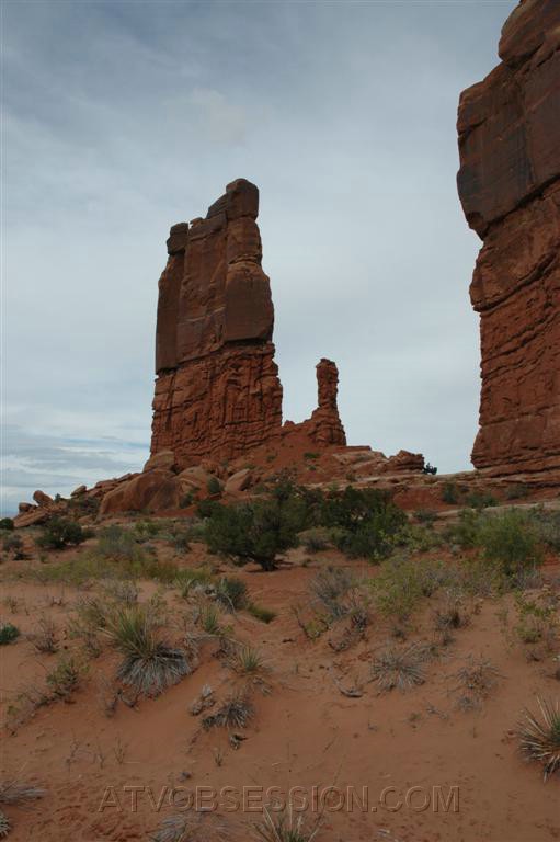 091. We ride around the backside..jpg