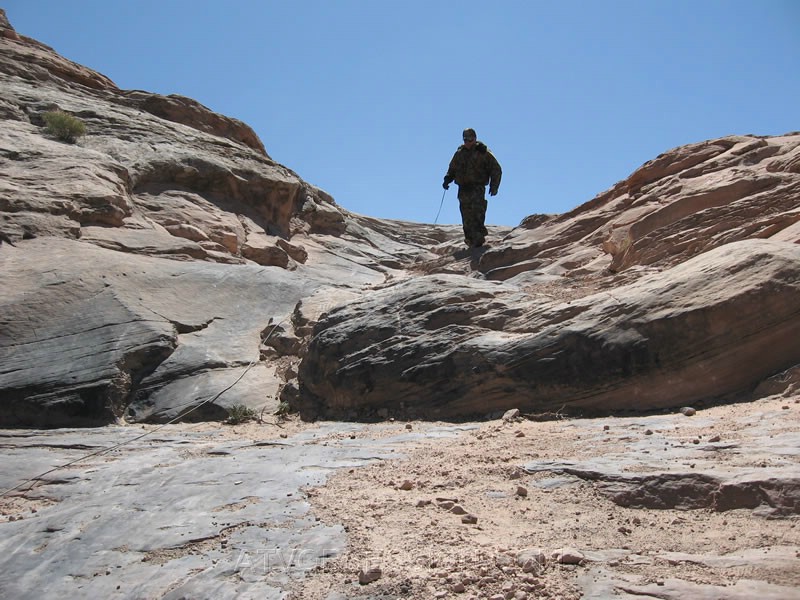 080. Jack runs a cable on up..jpg