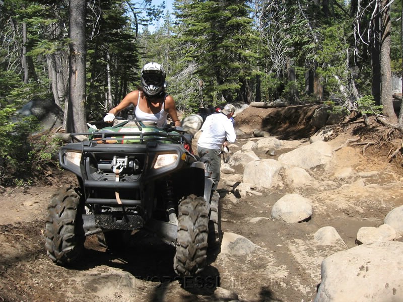 047. Lori powers through..jpg