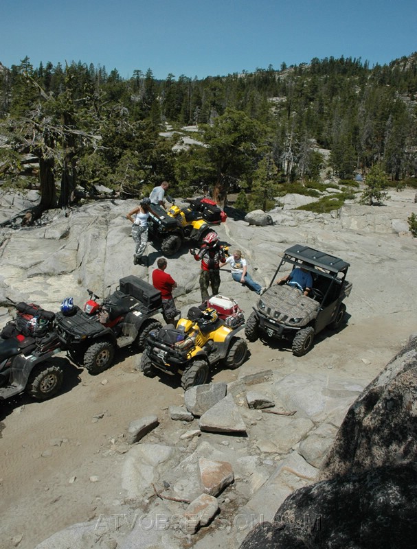 075. Ken is explaining something to Ryan..jpg