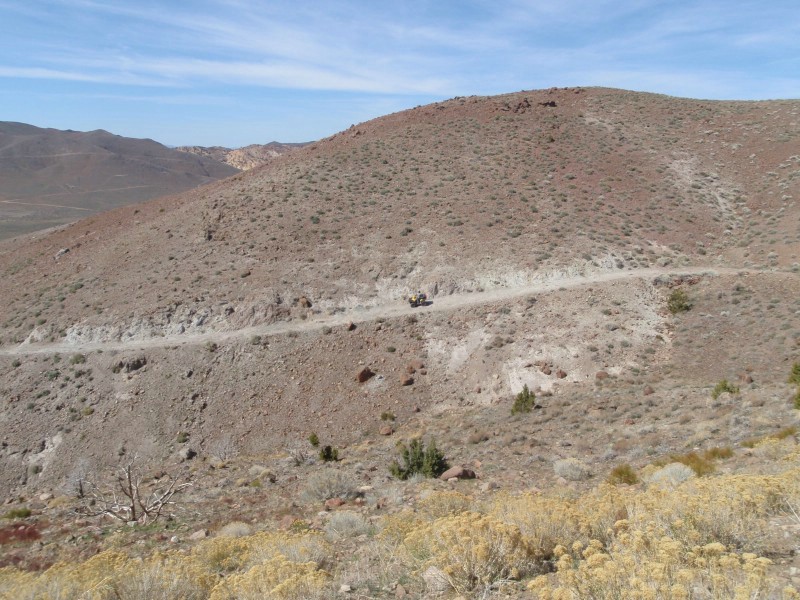 62. Kendo behind him..jpg